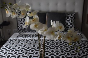 Spotless Cozy Studio Unit @ 150 Newport across NAIA T3